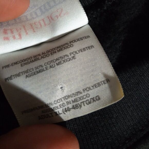 Vintage Alaska Gray Wolf Illustration Crewneck Sweatshirt - Picture 8 of 9